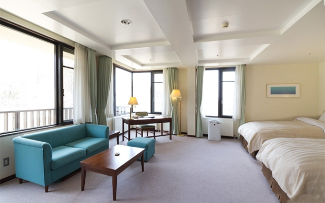 Yatsugatake Lodge Atelier Hotel