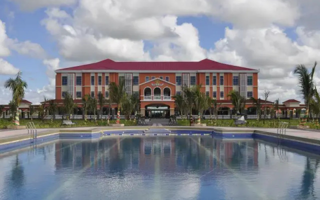 Golden Peacock Resort Hotel