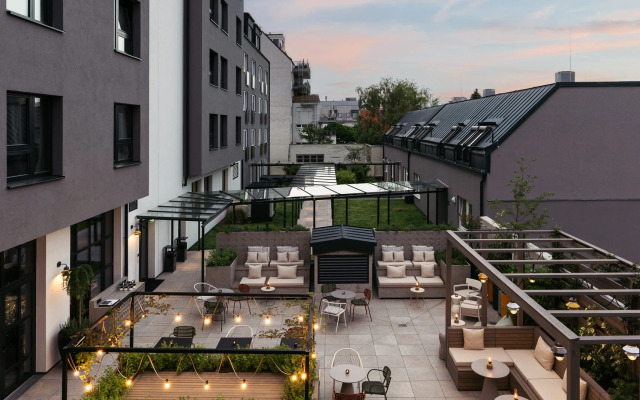 Hotel Schani UNO City