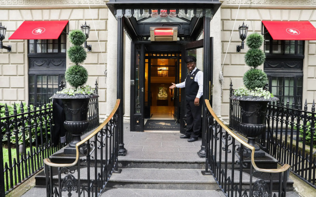 The Eliot Hotel