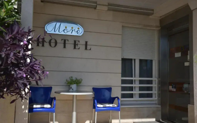 Hotel More