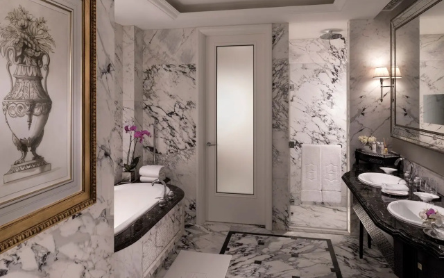 Shangri-La Bosphorus, Istanbul