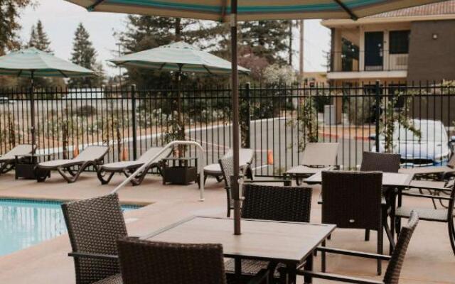 Best Western Sonoma Winegrower's Inn