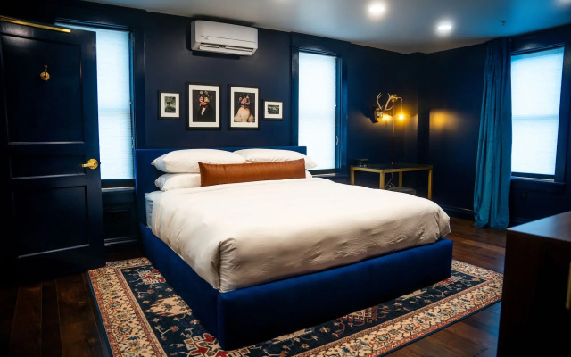 The Hotel Melrose
