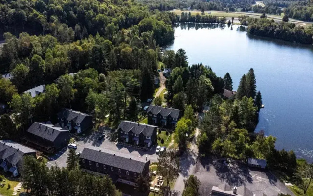 Хостел Manitonga