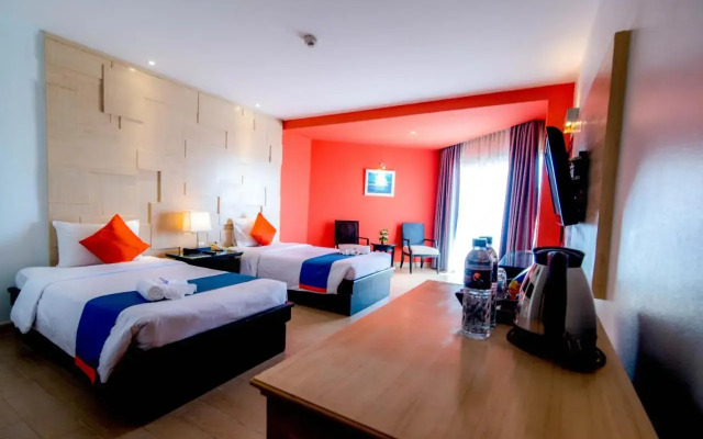Sea Breeze Jomtien Resort (SHA Extra Plus)