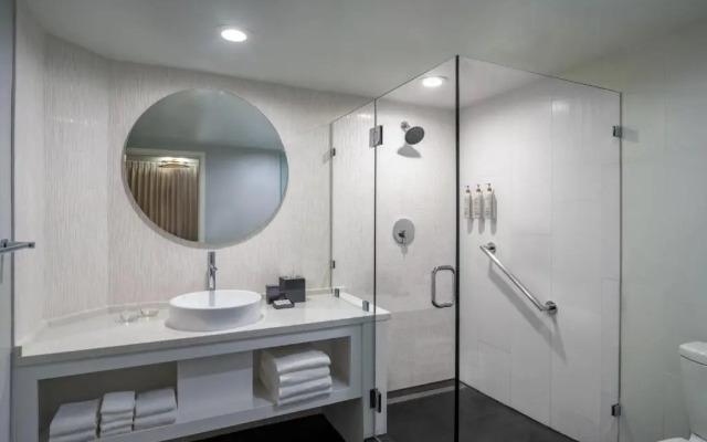 Renaissance Orlando Resort – Disney Springs® Area