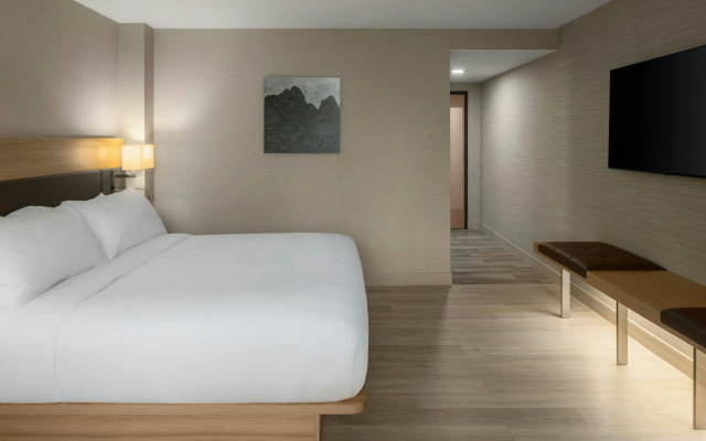 AC Hotel by Marriott Portland Lake Oswego