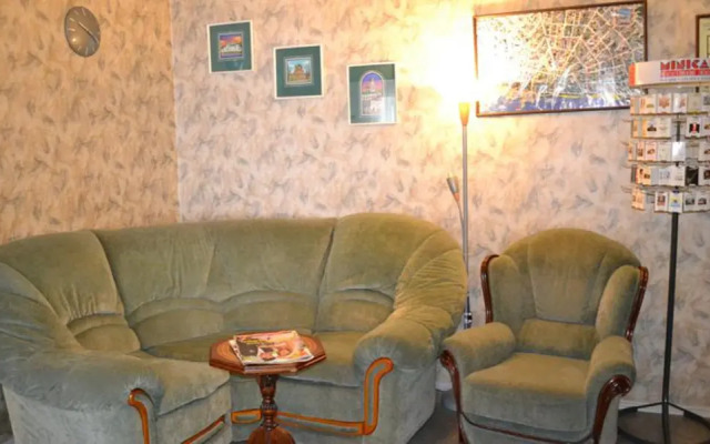 Mush Hotel