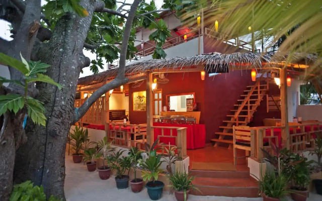 Stingray Beach Inn