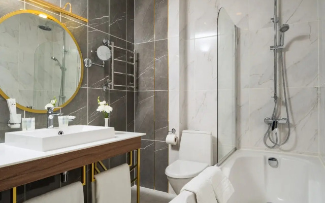 OK Odessa Hotel