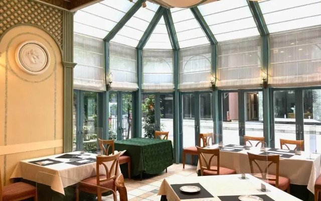 Hotel Monterey La Soeur Ginza