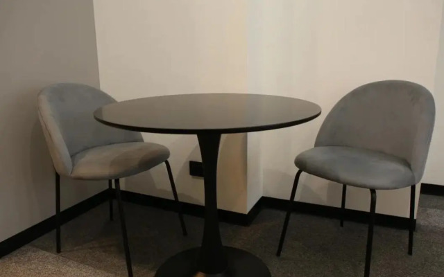 Karl Aparthotel