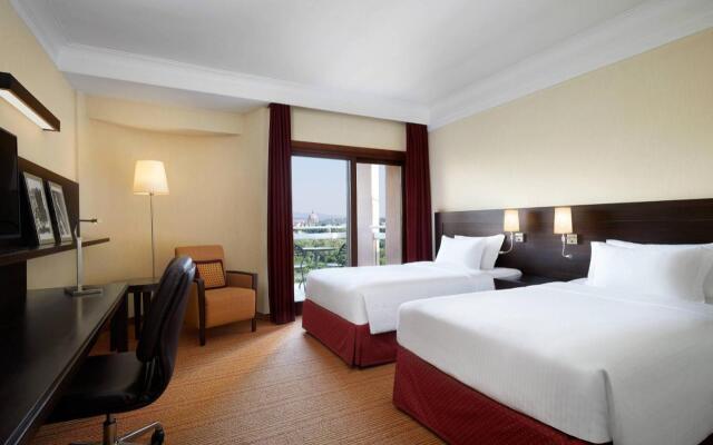 Courtyard by Marriott Rome Central Park