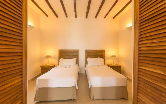 KonoKono Beach Resort & Spa 