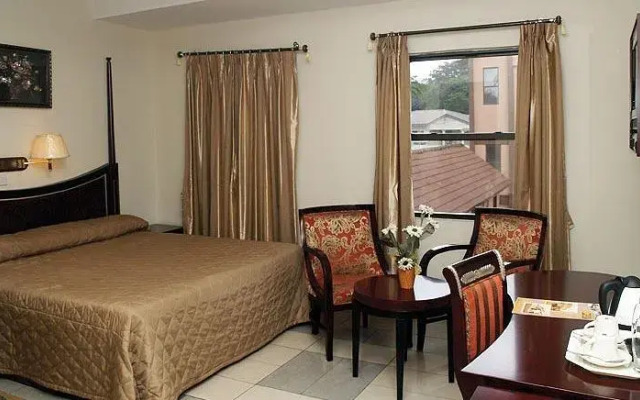 Miklin Accra Hotel