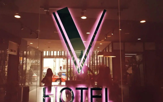 V Hotel