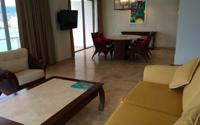 Presidential Suite by Grand Hotel Acapulco