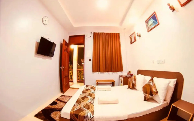 Santa Rosa Maldives Hotel