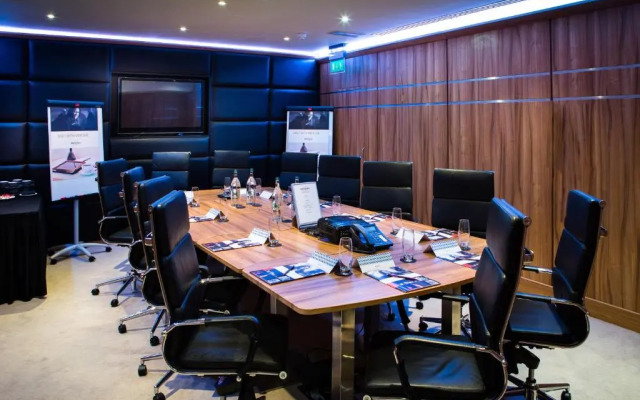 London Bloomsbury Square Hotel