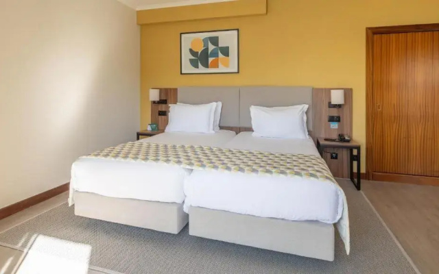 Holiday Inn Algarve Albufeira by IHG
