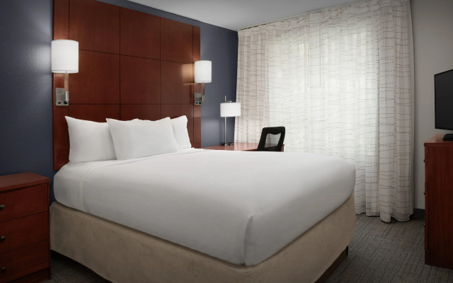 Residence Inn by Marriott Greensboro Airport