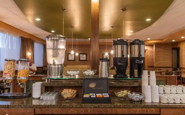 Inn on Prince Hotel & Conference Centre Truro