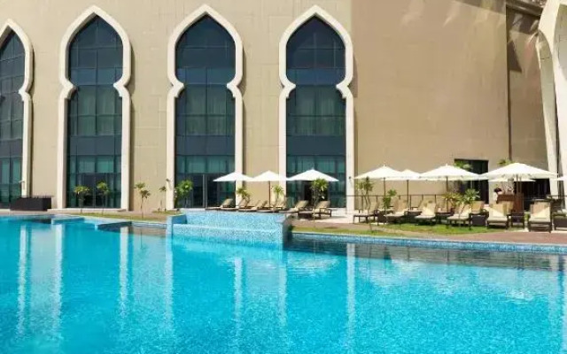 Bab Al Qasr Hotel & Residences