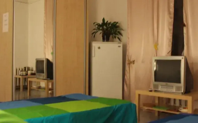 Mini-Hotel Leningradskiy 28