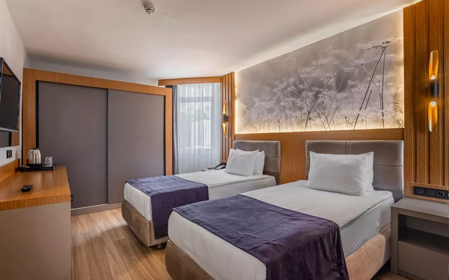Simena Comfort Hotel