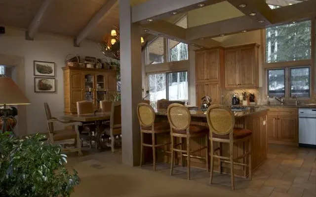 Remington Retreat - 6 Bedrooms Home