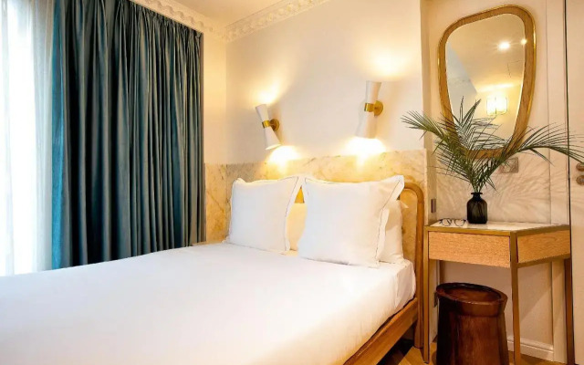Rose Bourbon Hotel