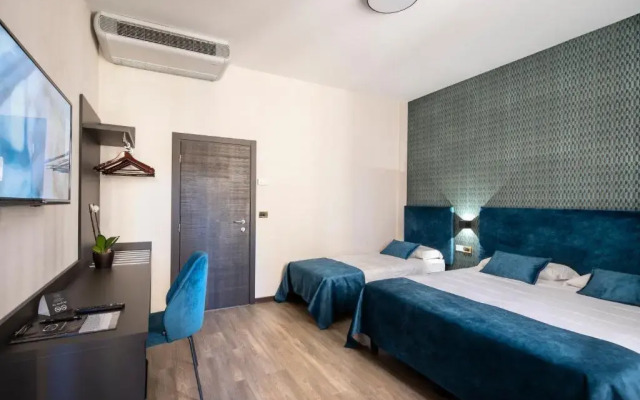 Astor Hotel