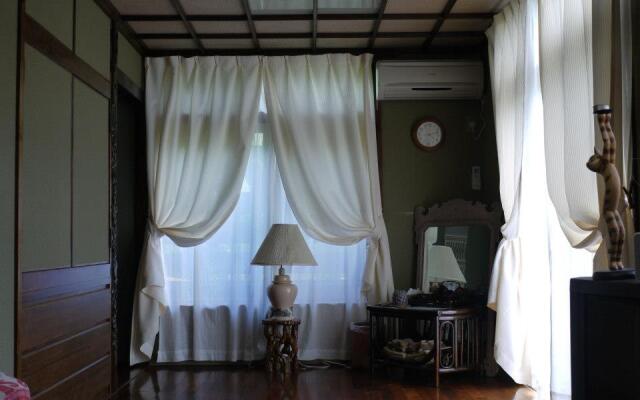 Milk-ya Guest House