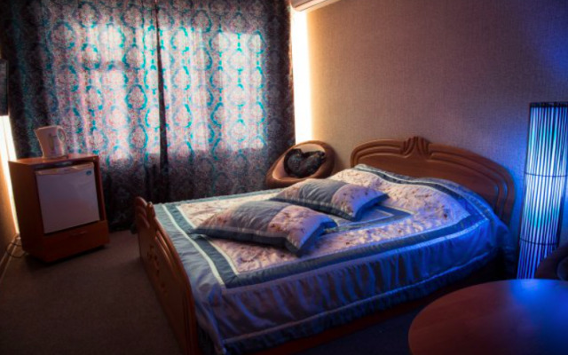Hotel "Meridian"