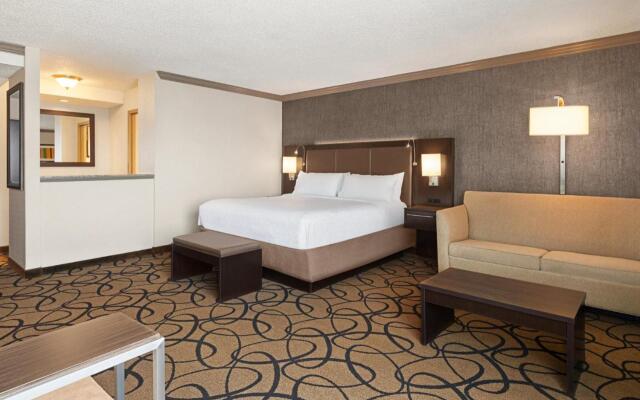 Holiday Inn Boston - Cambridge Area by IHG
