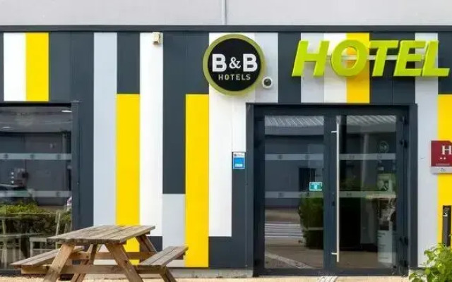 B&B HOTEL Niort Marais Poitevin Est