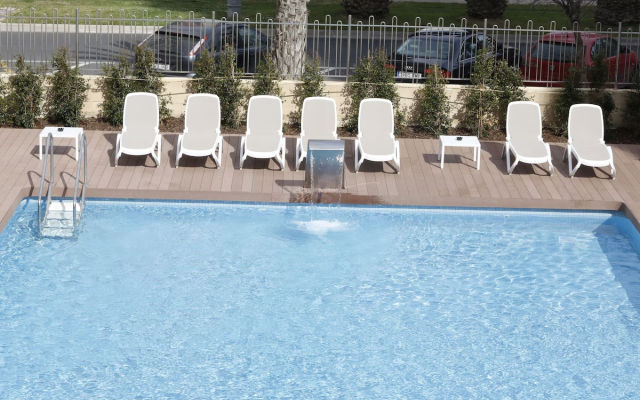 Отель Castilla Alicante