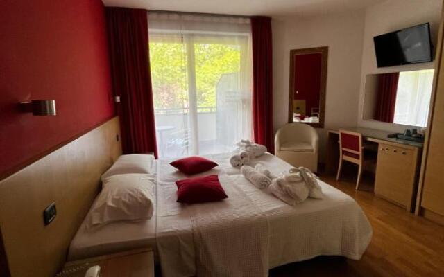 Hotel Oasi SPA & Wellness