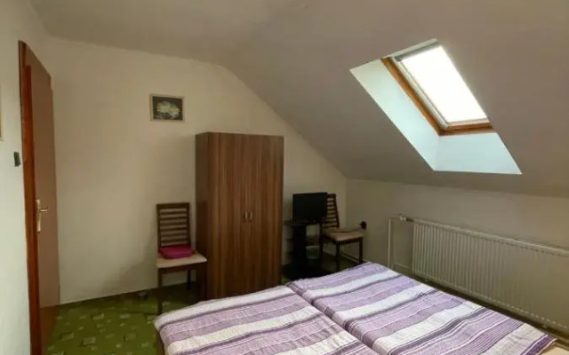 Penzion Ema - Častá