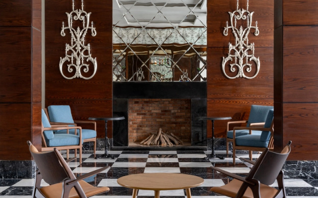 JAZ Elite Crystal, Almaza Bay