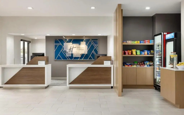 Holiday Inn Express & Suites Opelousas by IHG