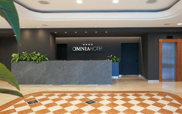 Hotel Omnia