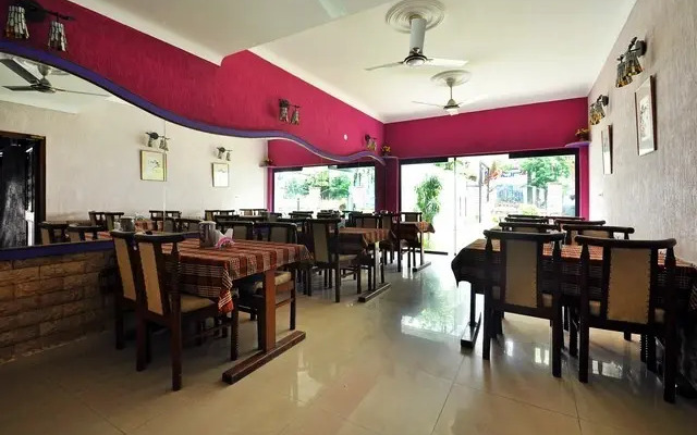 Royal Inn