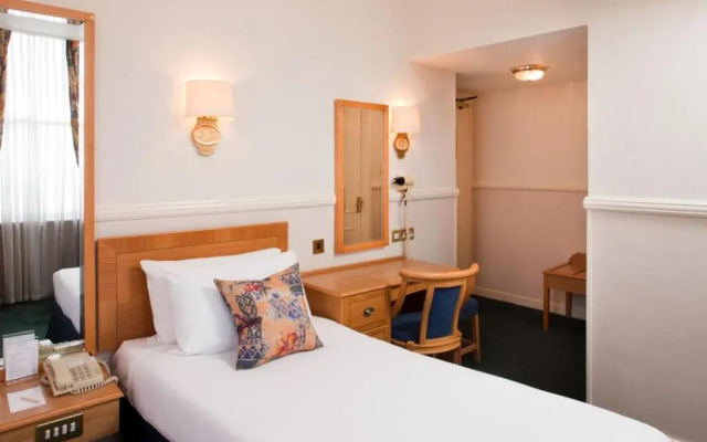 Berjaya Eden Park London Hotel