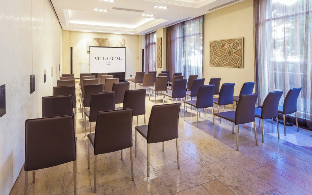 The Hotel Villa Real