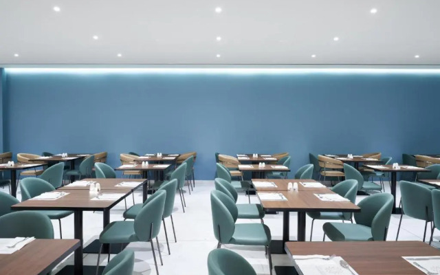 Maris Grand Waterpark Resort