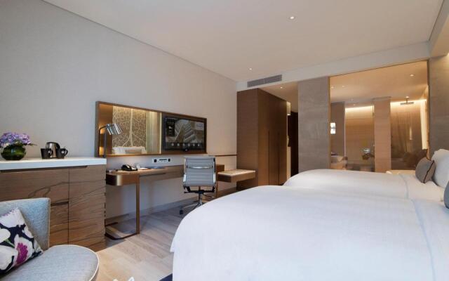 Al Bandar Rotana – Creek
