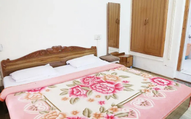 Hotel Anupam