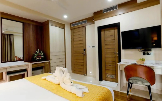 Hotel Dolphin Grand